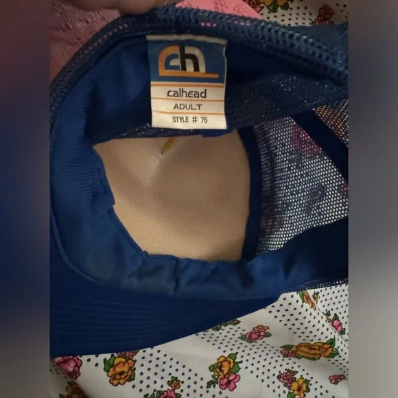 VTG Labatt’s Pilsner Beer Hat - Picture 4 of 4